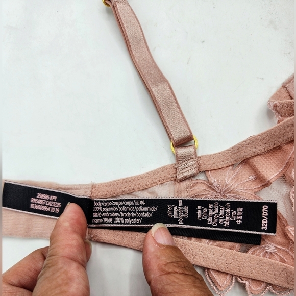 Victoria's Secret Dream Angels Floral Laced Mesh Detail Blush Mauve Bra Size 32D - Picture 8 of 12
